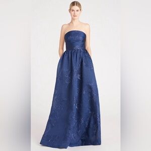 ML Monique Lhuillier Navy Blue Textured Dress Size 2